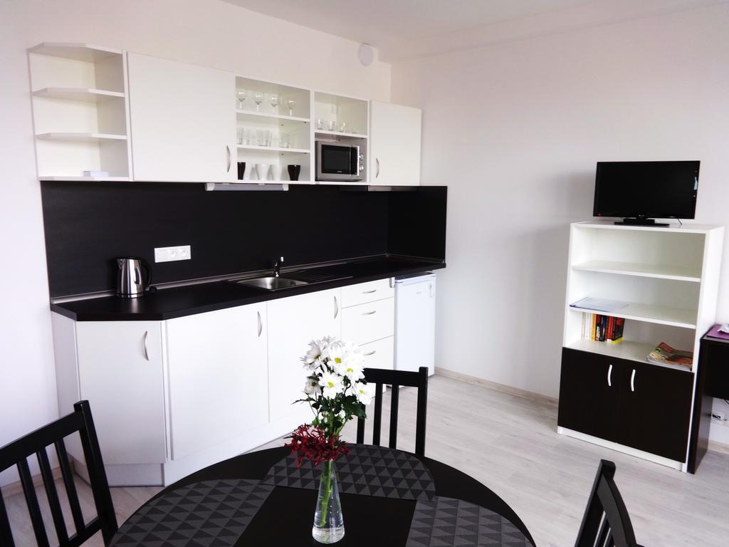 Apartments 4U Center + Free Parking ออลอโมตซ์ ภายนอก รูปภาพ