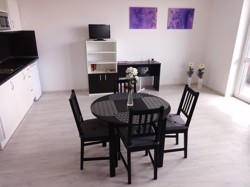 Apartments 4U Center + Free Parking ออลอโมตซ์ ภายนอก รูปภาพ